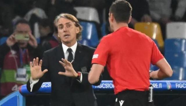 完美体育全站-德佬要挖国家队墙脚？足协代曼乔否认那不勒斯邀约